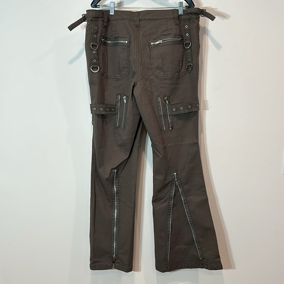 TRIPP NYC CURVE SUPER ZIPPER EYELET PANT OLIVE Plus size 14 new with tags - Picture 7 of 10